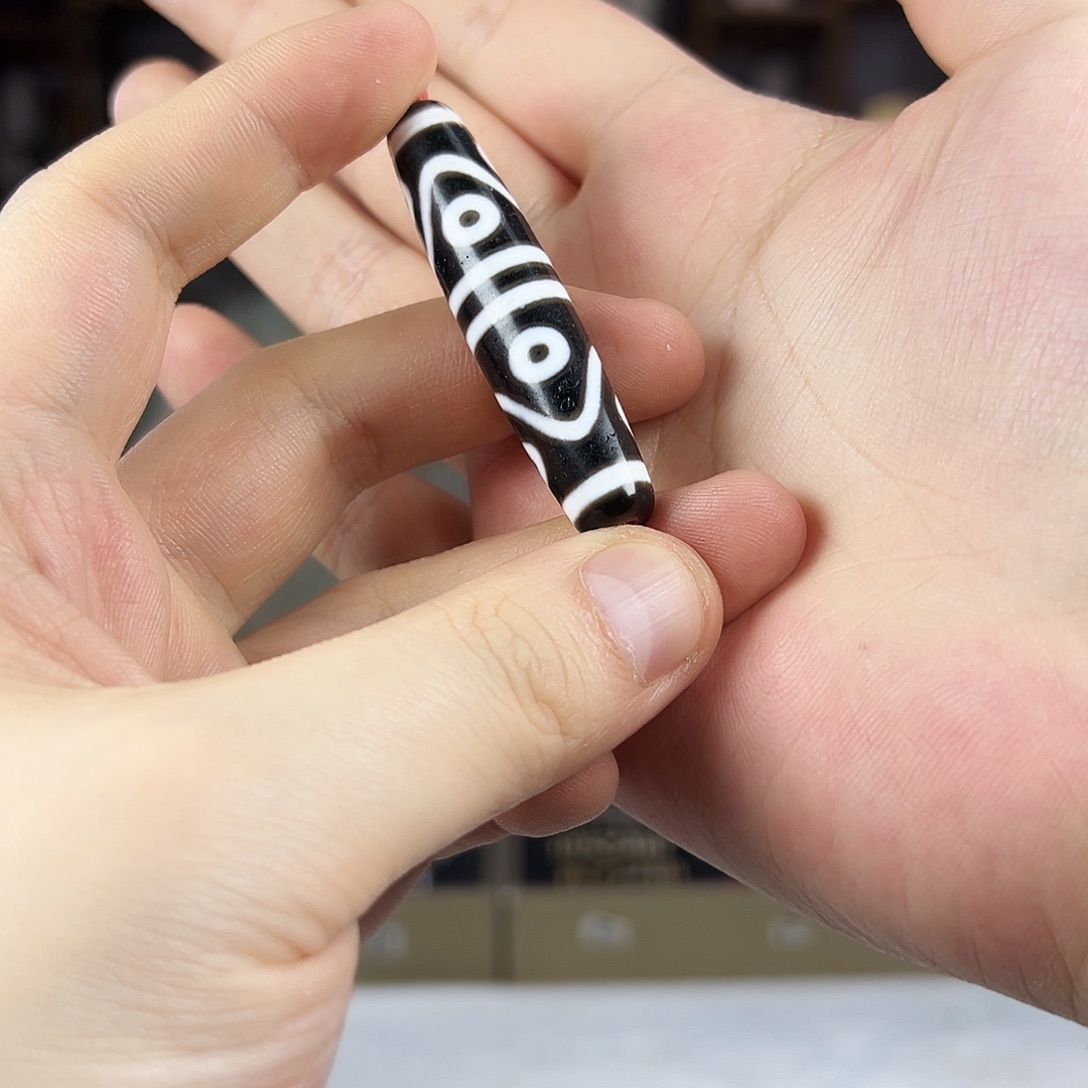 也***好玛瑙/玉髓合金颈饰钟志明