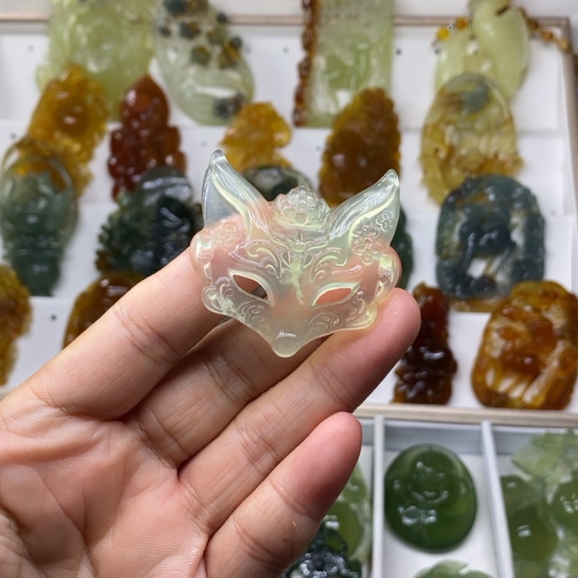 【闪购商品】未镶嵌蛇纹石玉颈饰