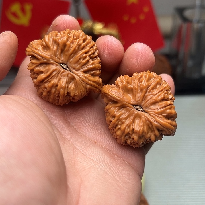 文玩核桃吊坠南疆88