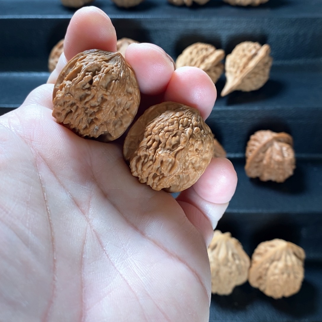 桃核把件野生原树太行玄石30