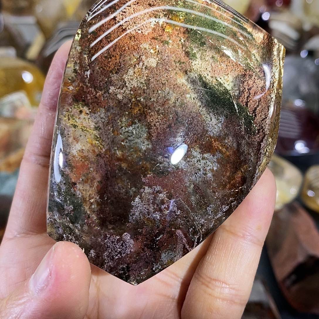 【闪购商品】未镶嵌车挂水晶梅**达天然水晶原石