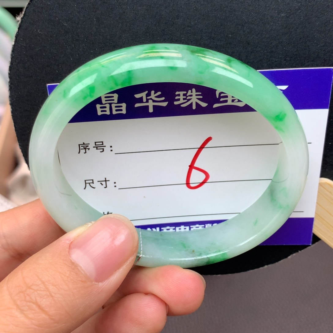 未镶嵌手镯翡翠@**印天然翡翠手镯