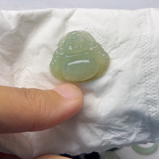 翡翠未镶嵌颈饰挂件