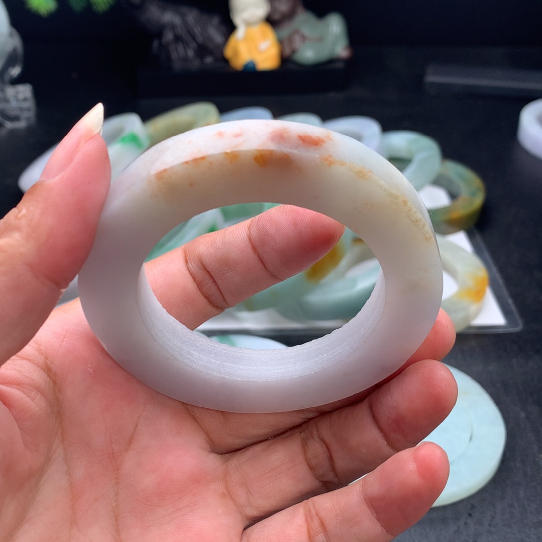 定制翡翠圆条未镶嵌