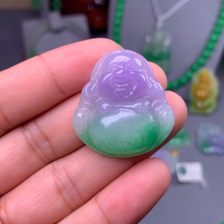 翡翠未镶嵌吊坠(赠链)