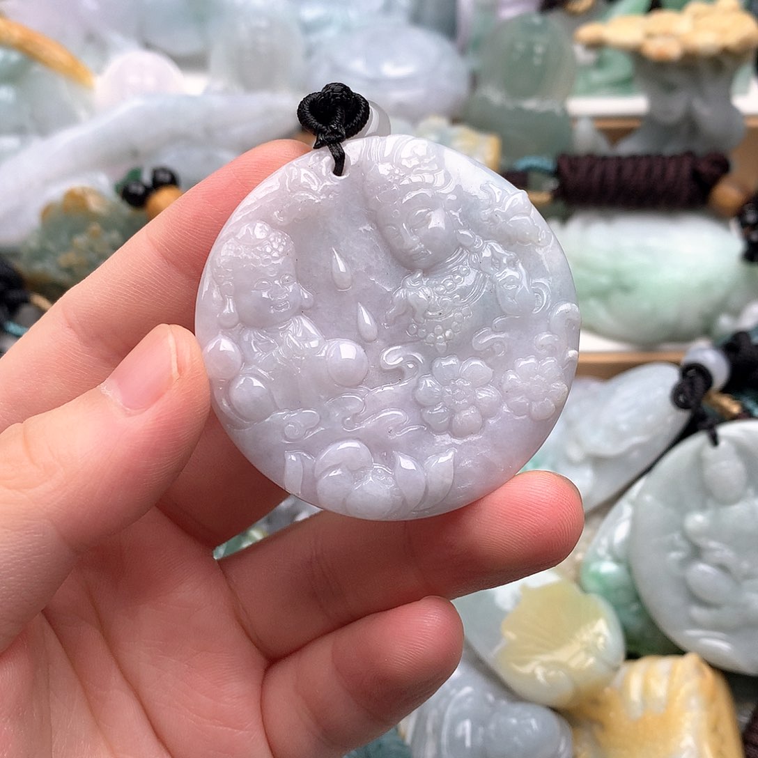 吊坠(不含链)未镶嵌翡翠