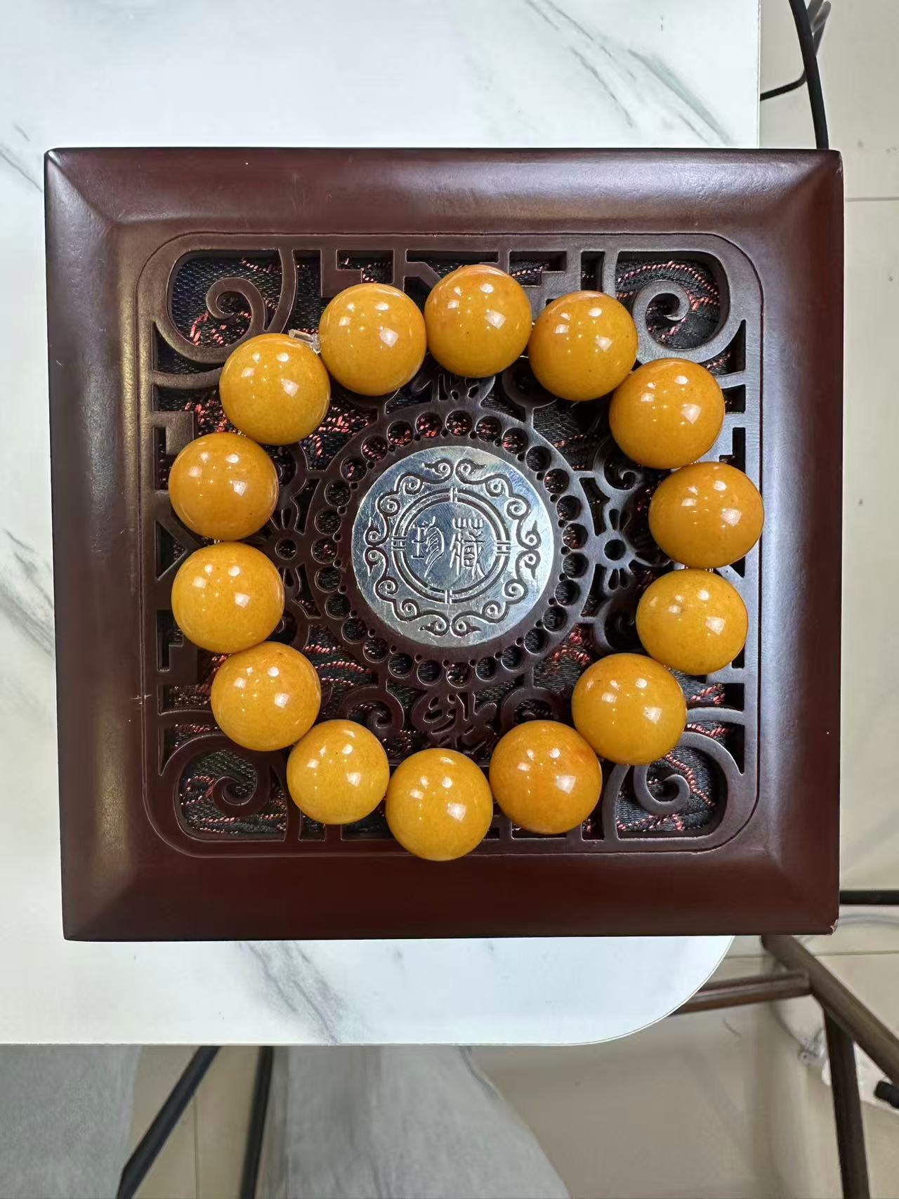 和田 黄沁圆形珠卡16