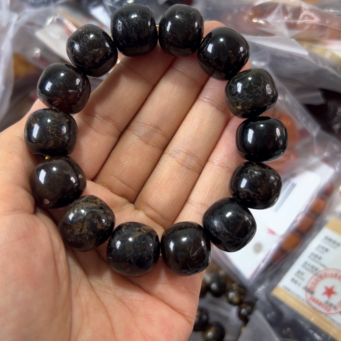 琥珀珠宝奇石未镶嵌588