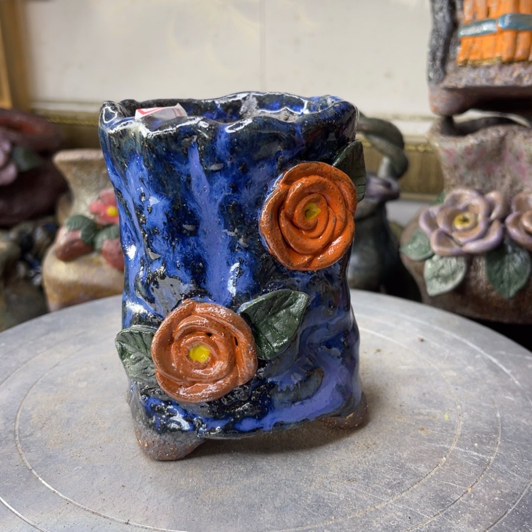 红陶粗砂陶瓷花盆