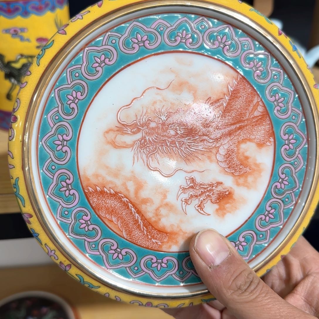 瓷片瓷器等艺术家都以精湛细腻见长