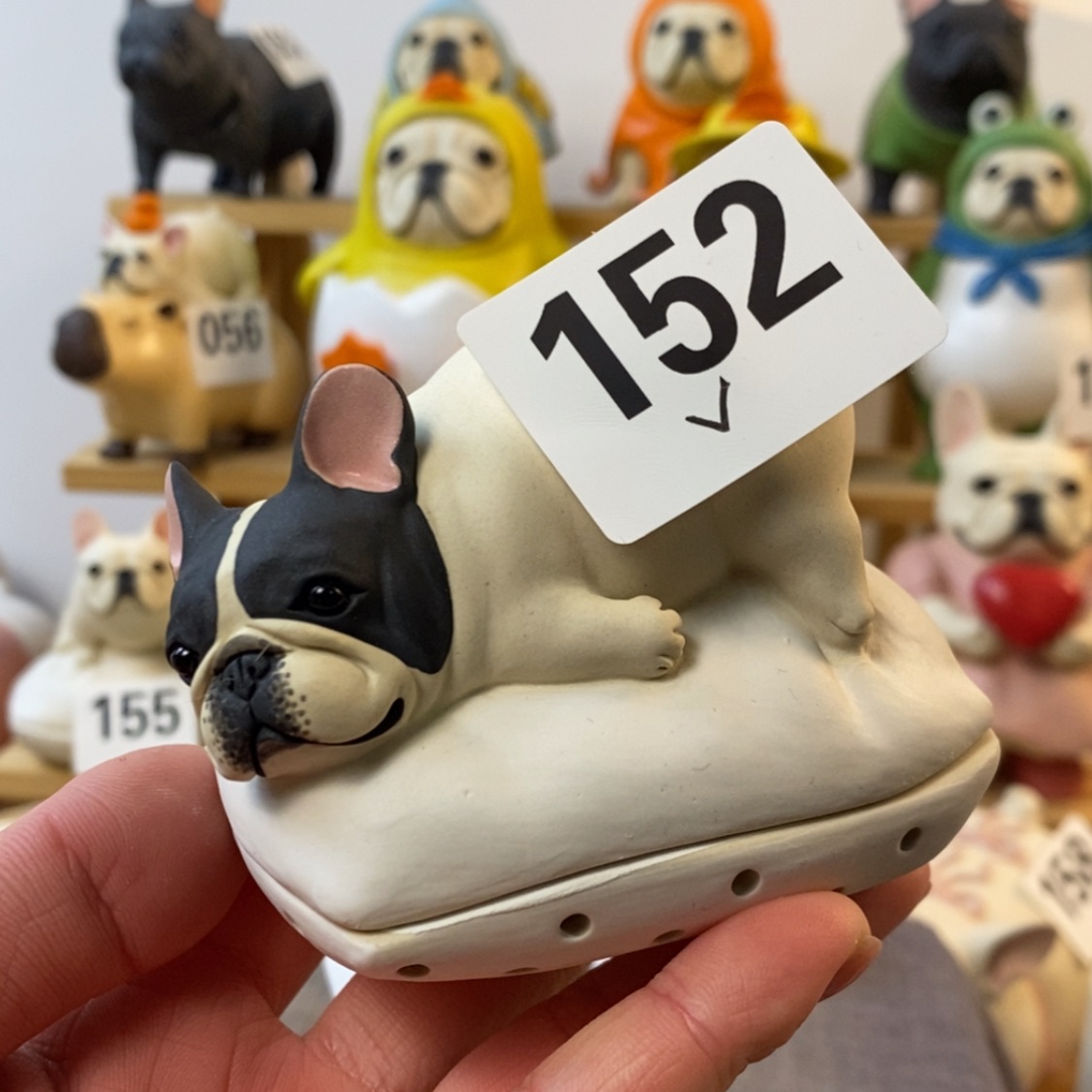 【闪购商品】微瑕152黑白花香炉陶瓷周边