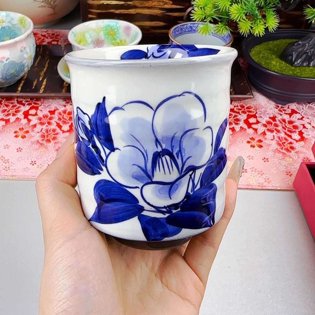 他家茶具瓷器真美！