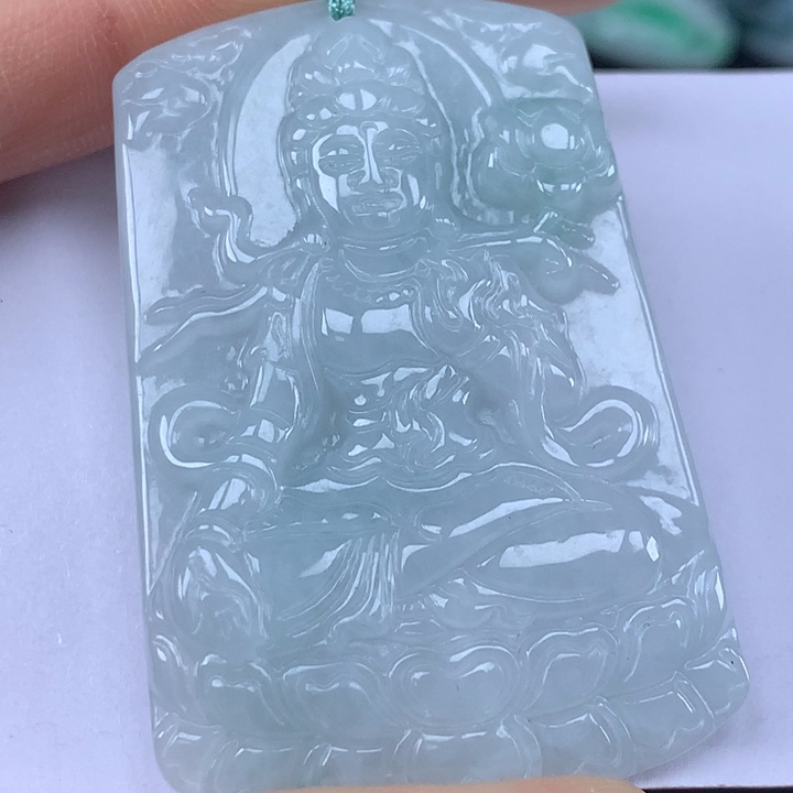 颈饰未镶嵌翡翠大势至菩萨吊坠
