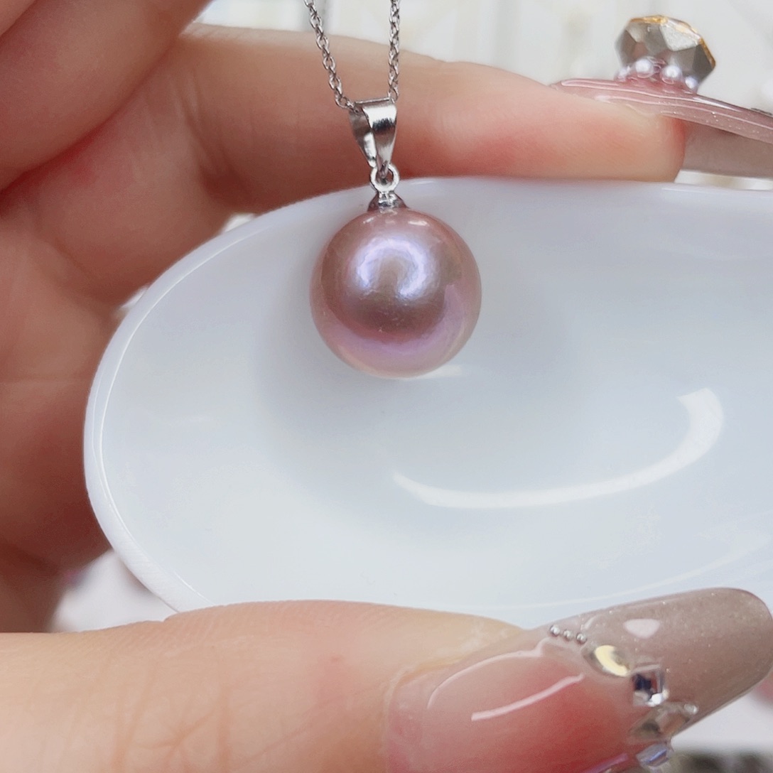 淡水珍珠吊坠(赠链)未镶嵌