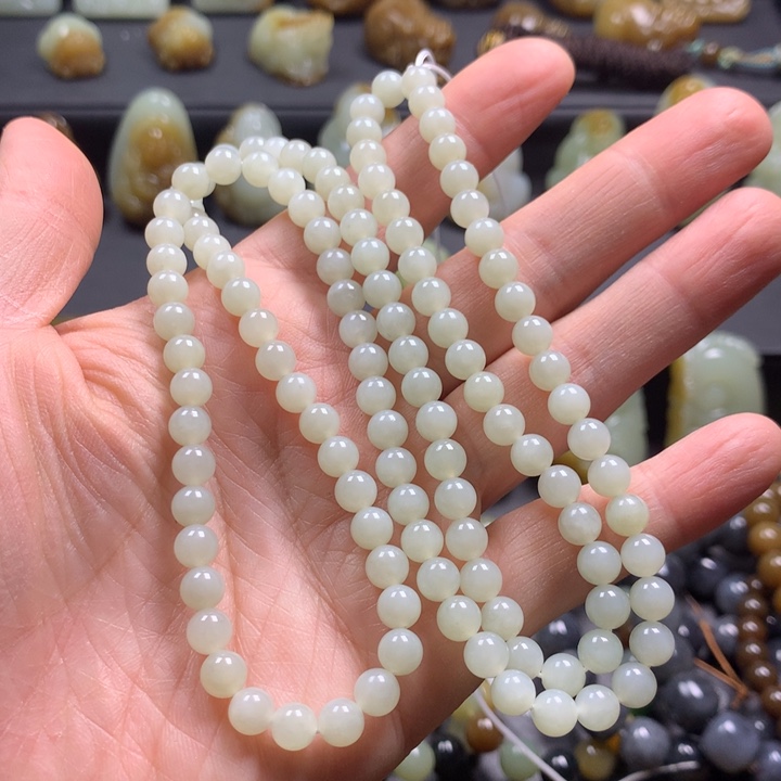 和田玉（糖玉）未镶嵌项链