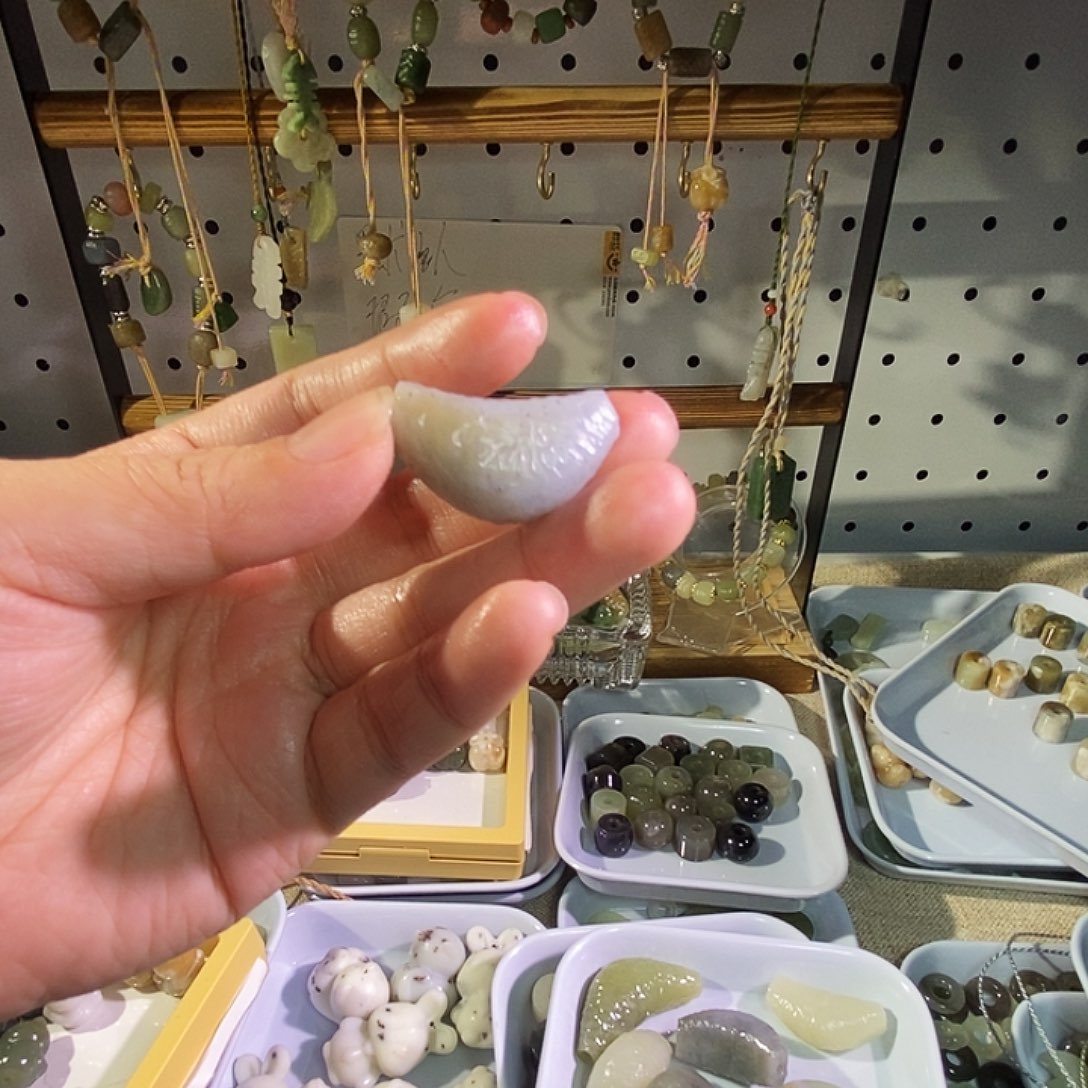 猫***猫和田玉未镶嵌手链