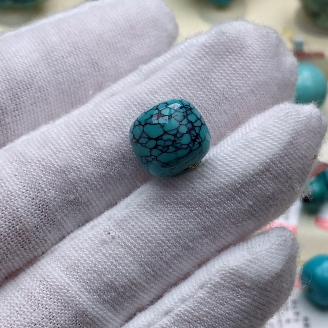 g***d绿松石未镶嵌珠宝奇石