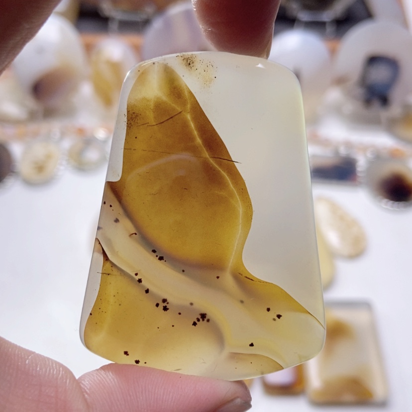 【闪购商品】玛瑙/玉髓颈饰未镶嵌