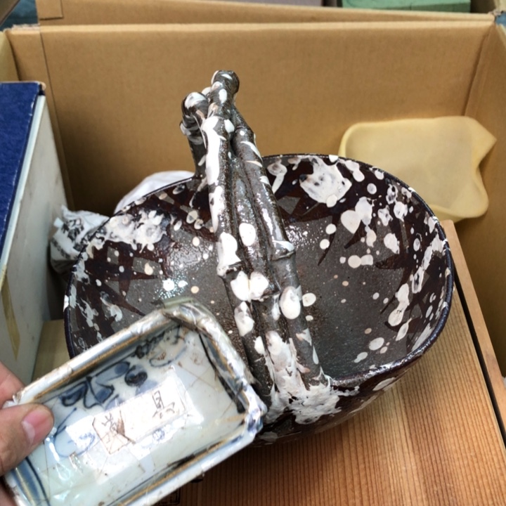 陶瓷孤品单件车里拍