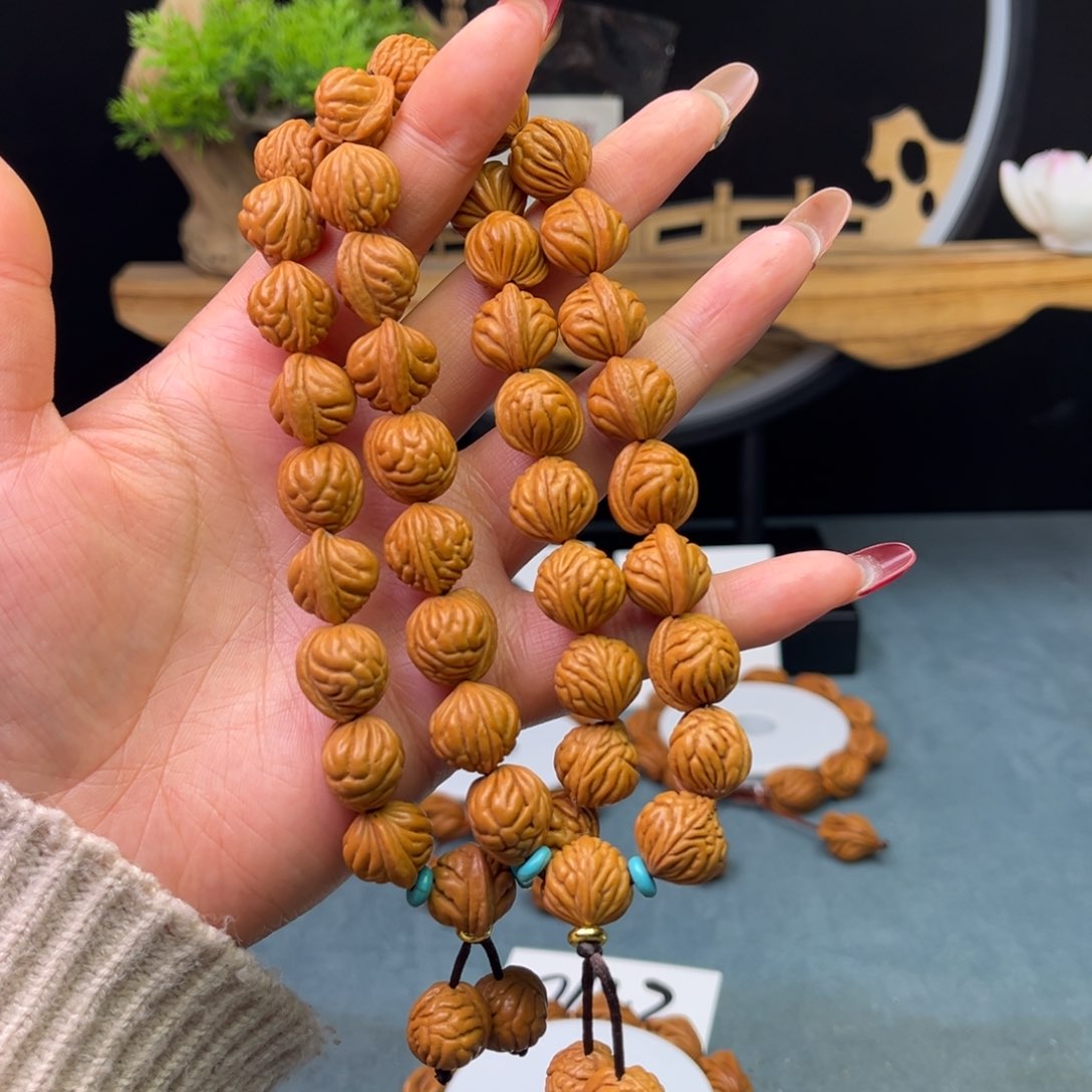 桃核手串13小金豆手持