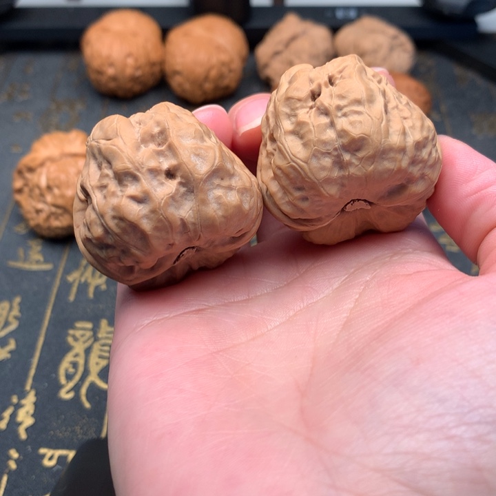 文玩核桃吊坠核桃