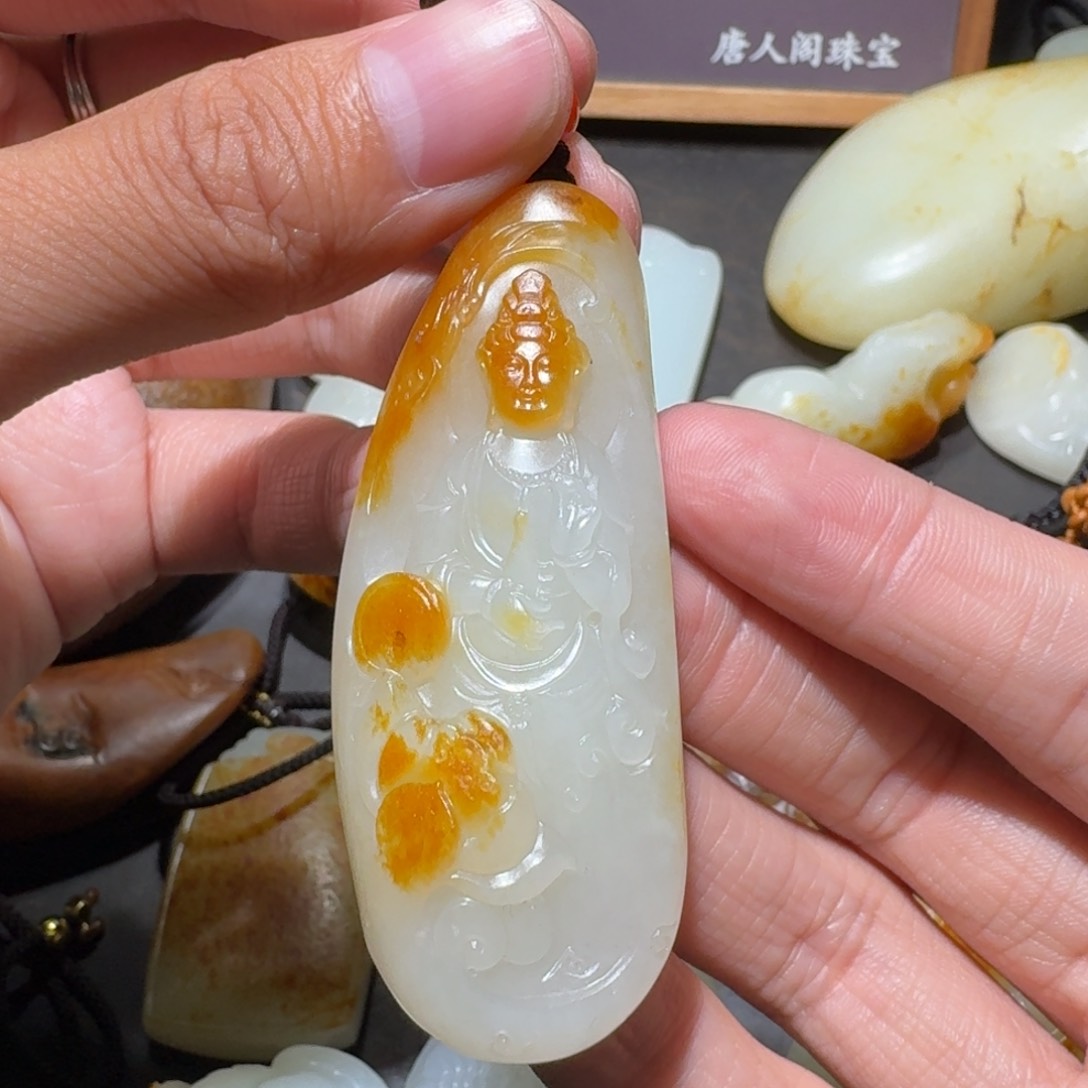 和田玉观音未镶嵌