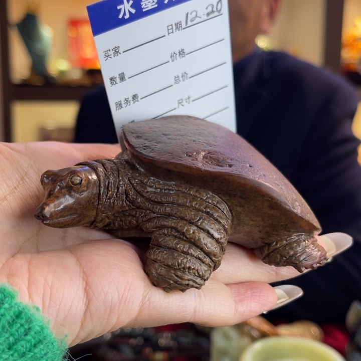 岫岩河磨玉（透闪石质玉）未镶嵌把件