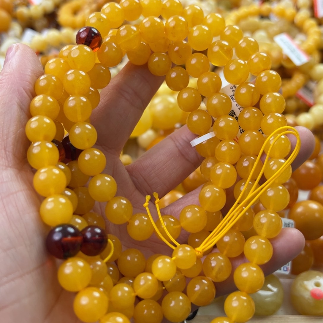 琥珀珠宝奇石未镶嵌