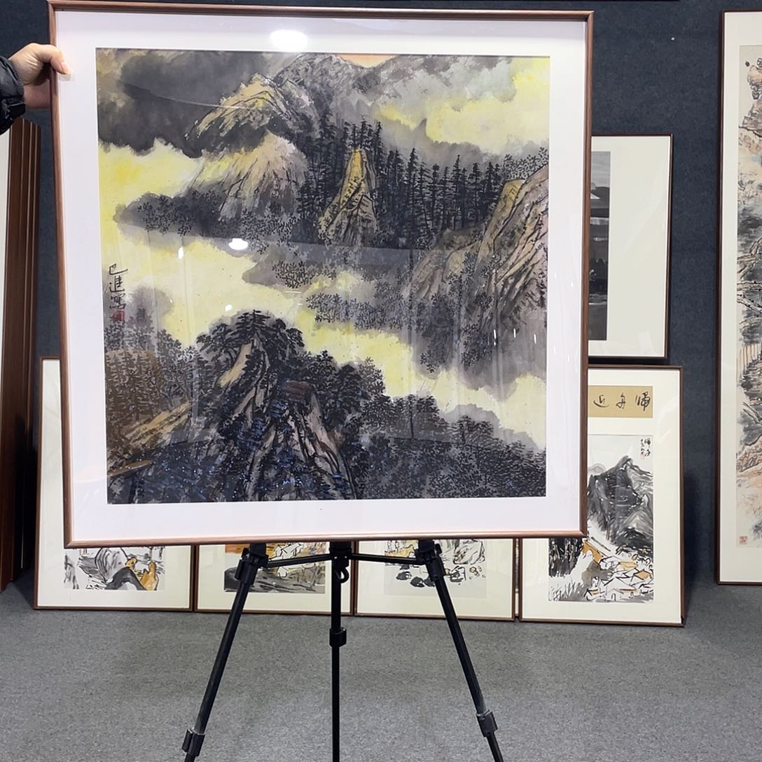 国画手绘画作品带框发