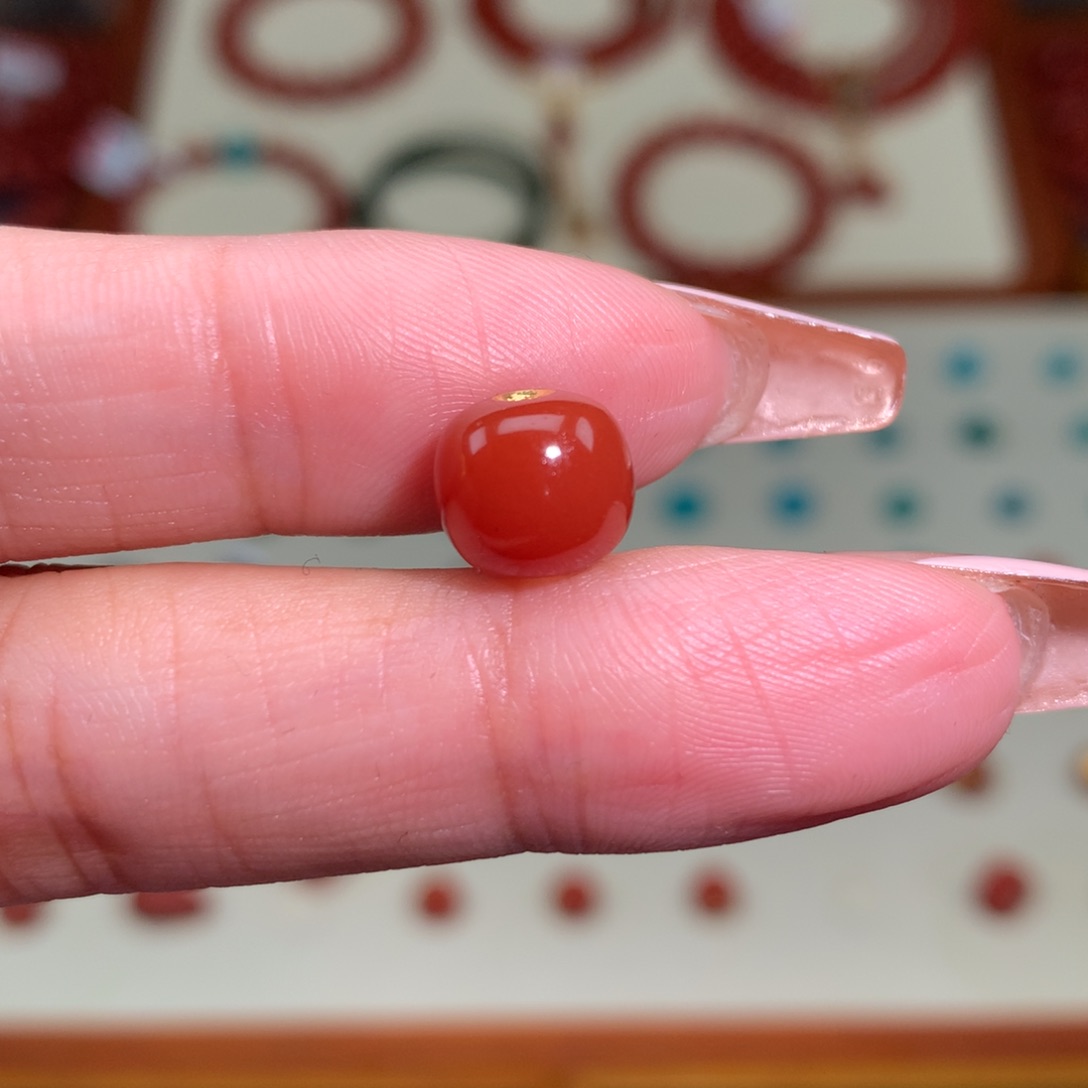 南红玛瑙颈饰未镶嵌