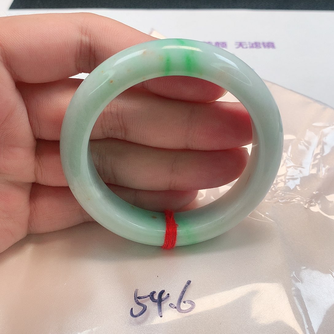 翡翠手镯未镶嵌281号