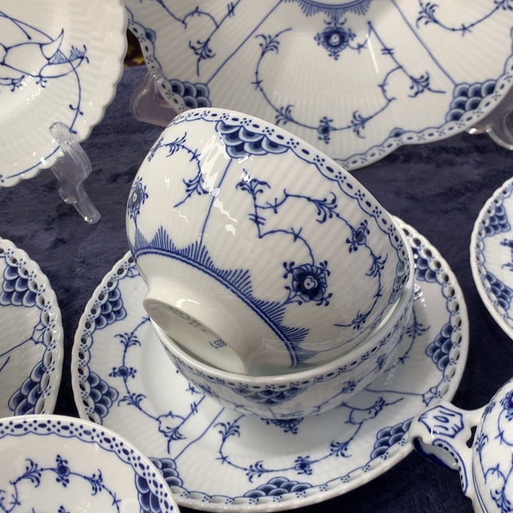 瓷片全套资料齐全的教学楼