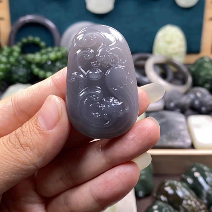 和田玉颈饰未镶嵌萍*