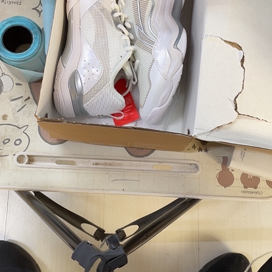 李宁羽毛球鞋37.5内场230