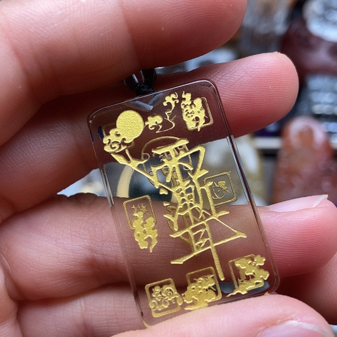 颈饰未镶嵌水晶吊坠