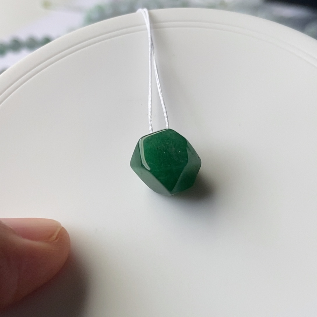 观***德翡翠散珠翡翠手串珠链工厂自己生产