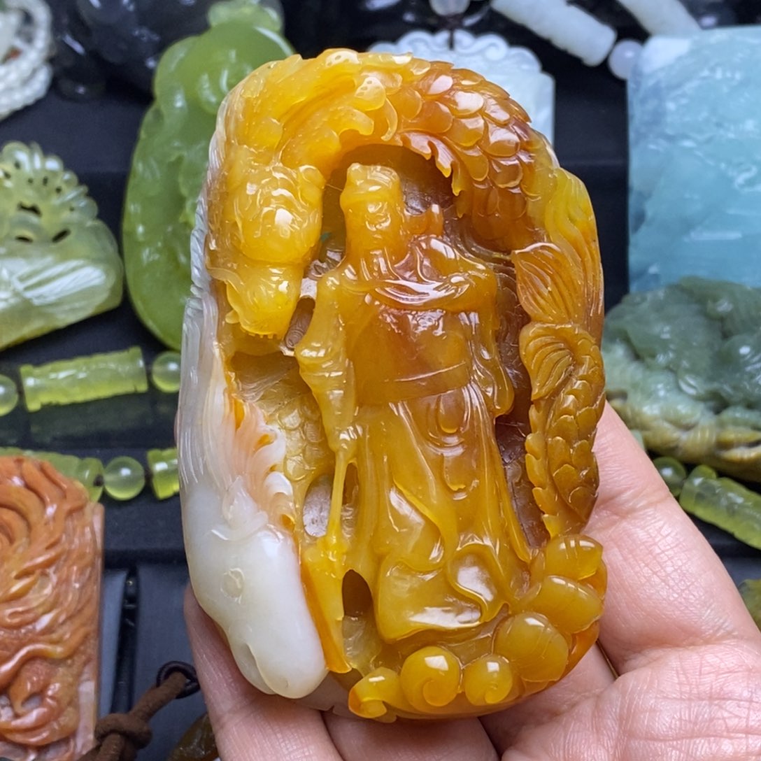 蛇纹石玉颈饰未镶嵌公*哥