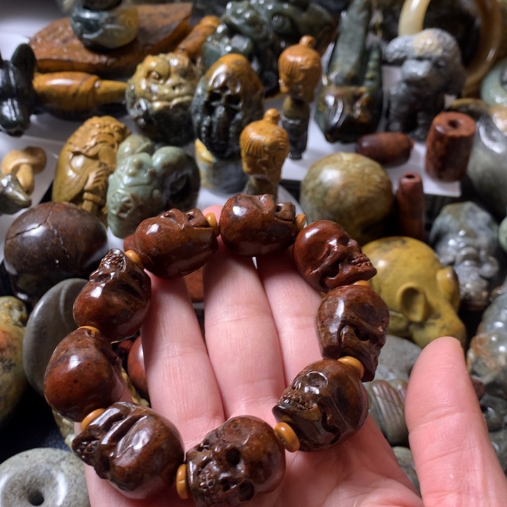 岫岩河磨玉（透闪石质玉）手链未镶嵌