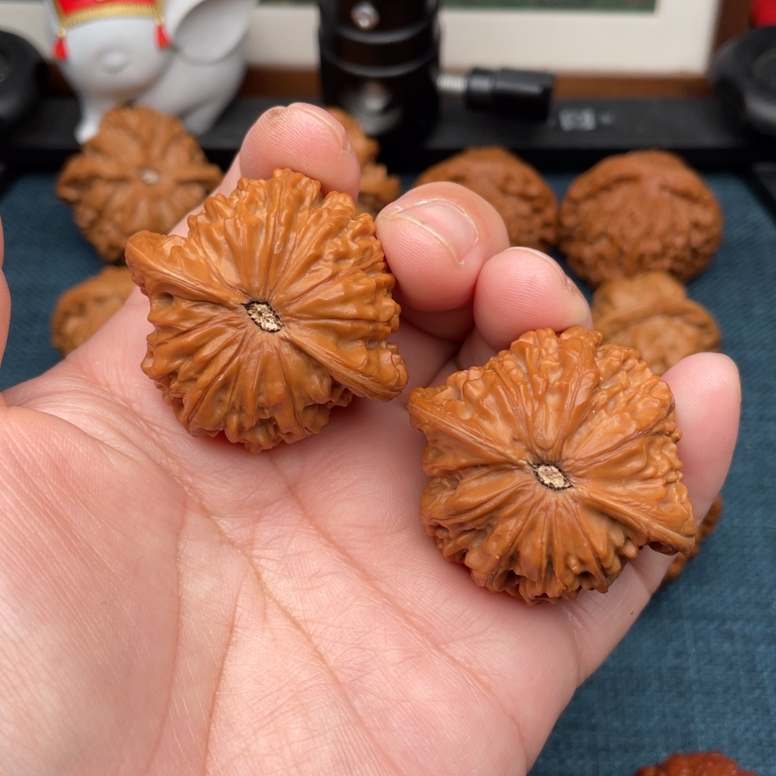 大***.把件文玩核桃全品磨盘43