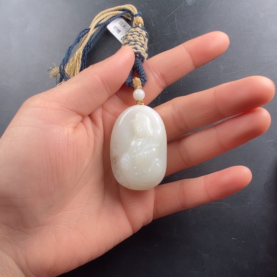 颈饰未镶嵌和田玉那*海