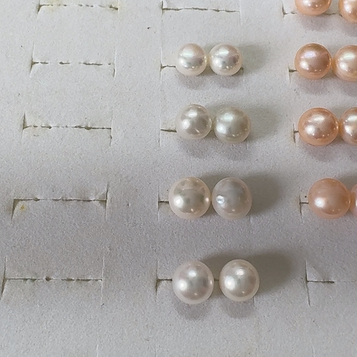 淡水珍珠银S925镶嵌耳饰