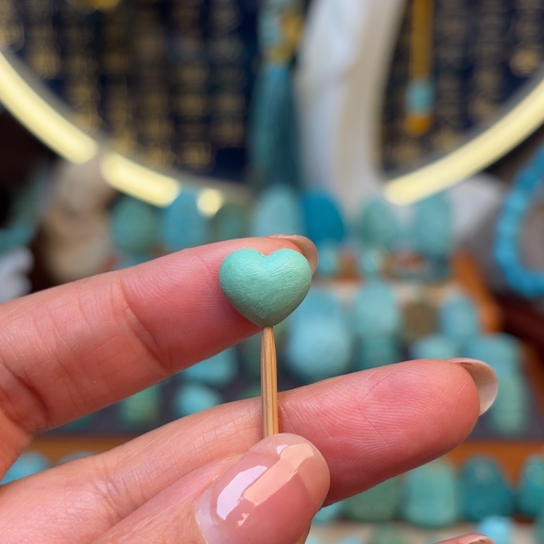 绿松石配饰未镶嵌