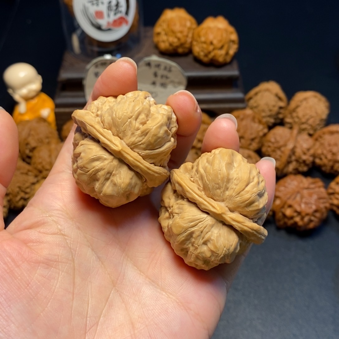 文玩核桃把件17号蛤蟆头40尺不退不换