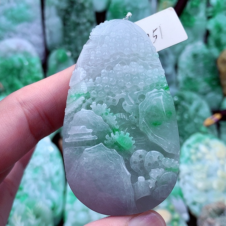 翡翠吊坠(不含链)未镶嵌