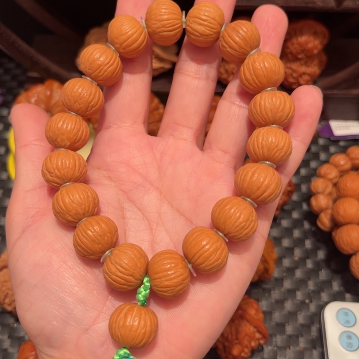 文玩核桃把件猴头手持