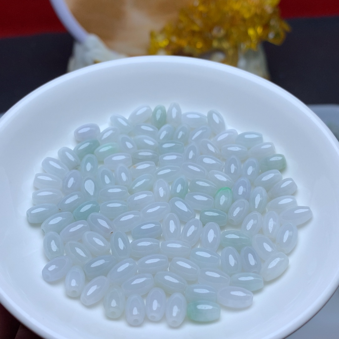 【闪购商品】翡翠手链未镶嵌卡5乘8冰米珠100个