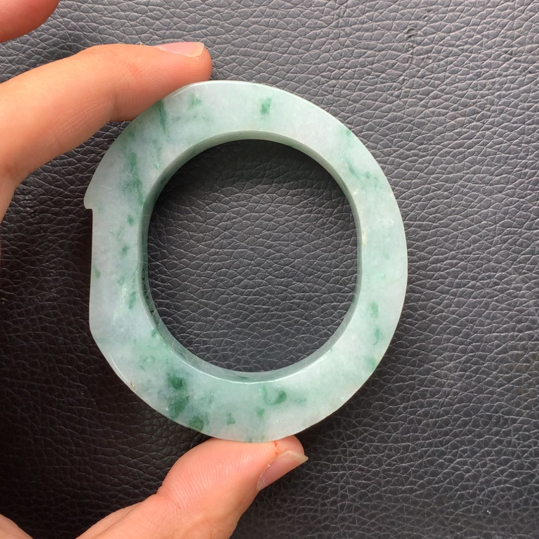 定制翡翠未镶嵌纯天然