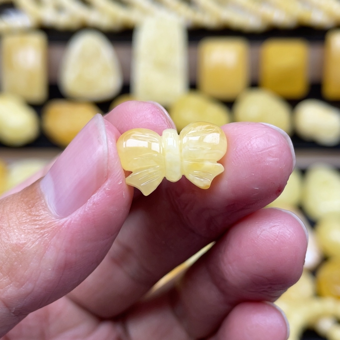 琥珀未镶嵌裸石琥珀蜜蜡