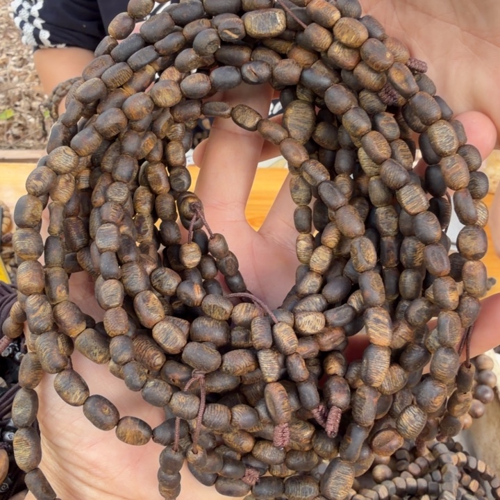 沉香碎屑沉香三圈沉水留疤13克多样性发一