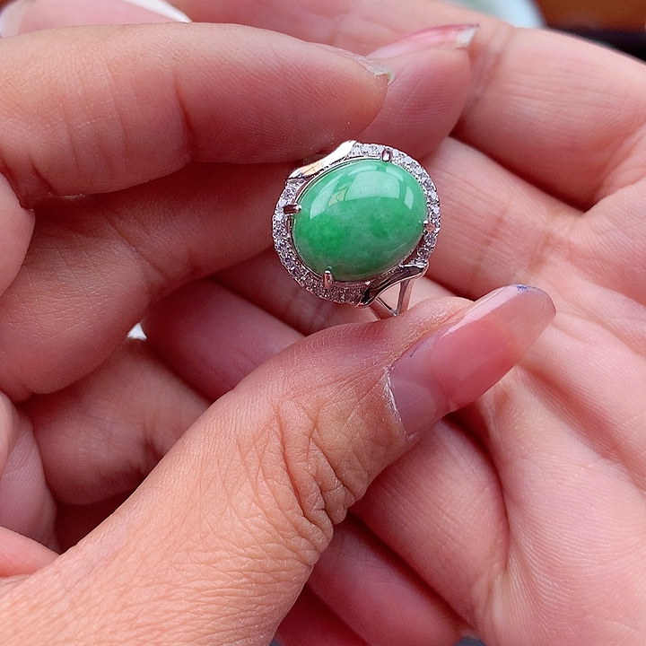 翡翠颈饰银S925镶嵌翡翠